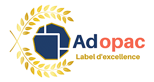 Logo Adopac, label d’excellence encadré de feuilles de laurier